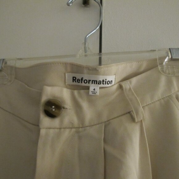 Reformation Ladies Blazer & Trousers - Picture 5 of 7